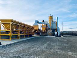 Mobile asphalt plant Parker RoadStar 3000 (240 tph, United Kingdom)